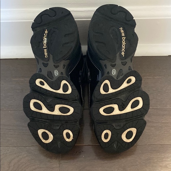 New Balance AIMÉ LEON DORE Black Sneakers - Picture 5 of 8